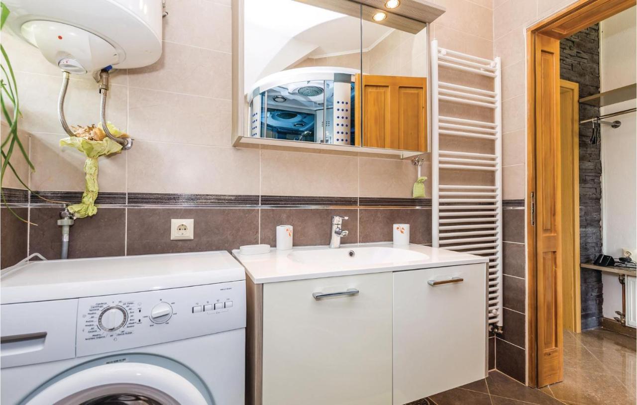 3 Bedroom Nice Home In Moravice ภายนอก รูปภาพ